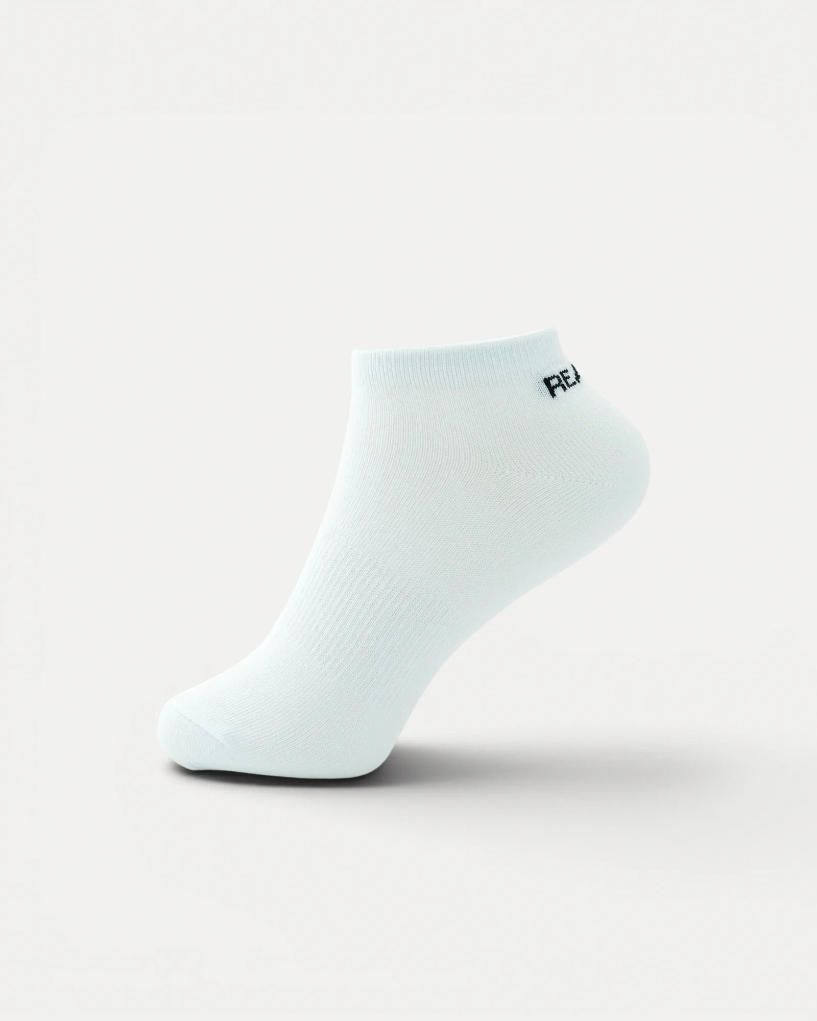 Realfit Ankle Socks in Optic White for training and everyday wear