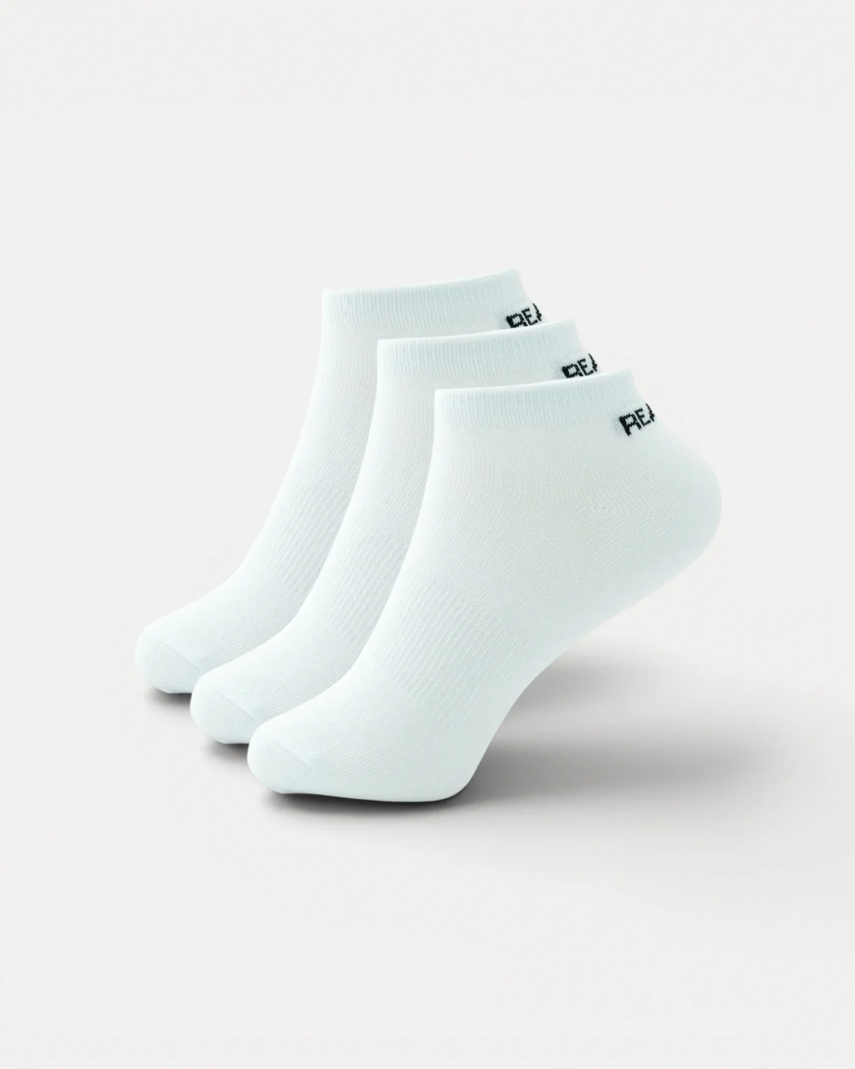 Realfit Ankle Socks 3 Pack in Optic White for training and everyday wear