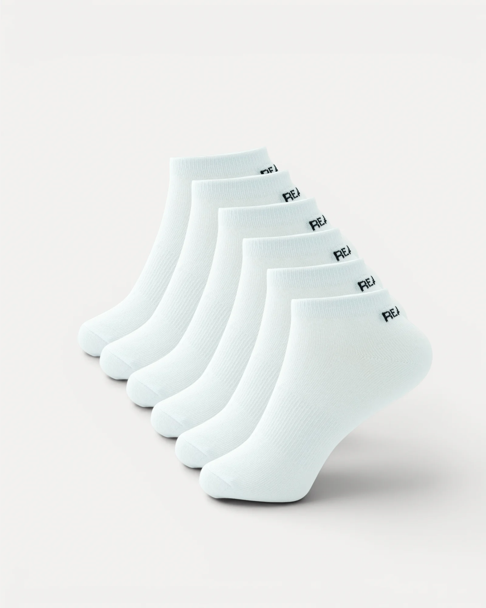 Realfit Ankle Socks 6 Pack in Optic White for training and everyday wear