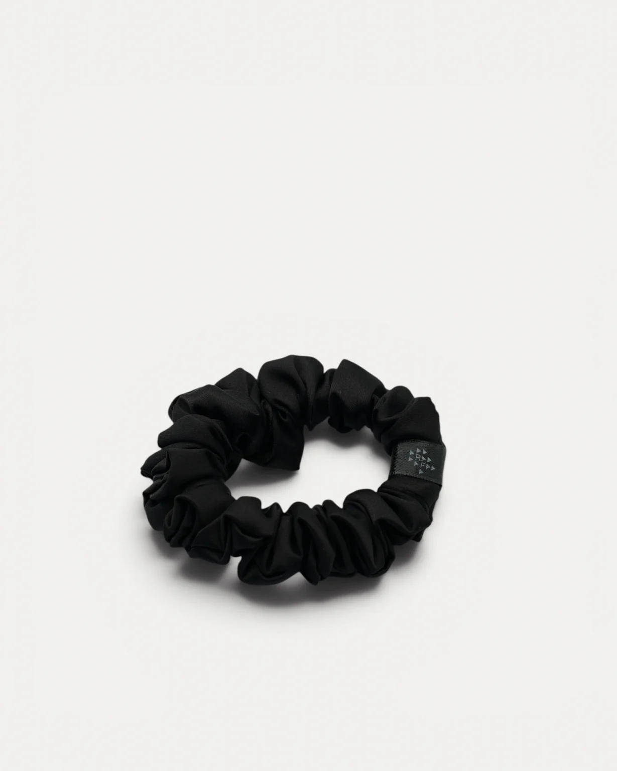 Realfit Hair Scrunchie in Black